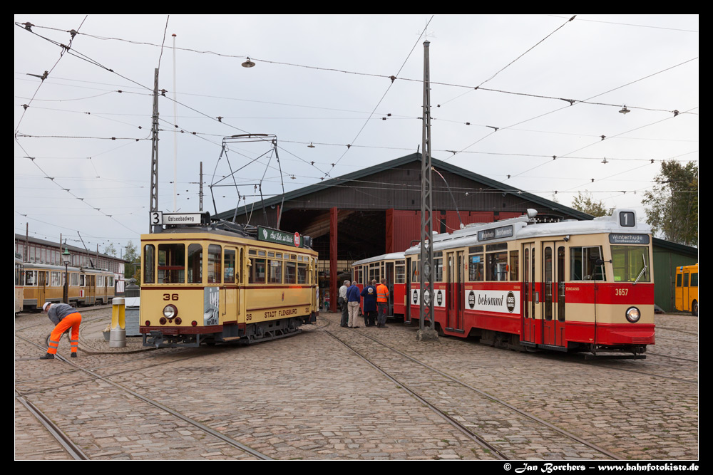Flensburg 36 und V6E 3657